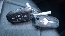 DS 3 Crossback 1.2 PureTech 155 Prestige 5dr EAT8 Petrol